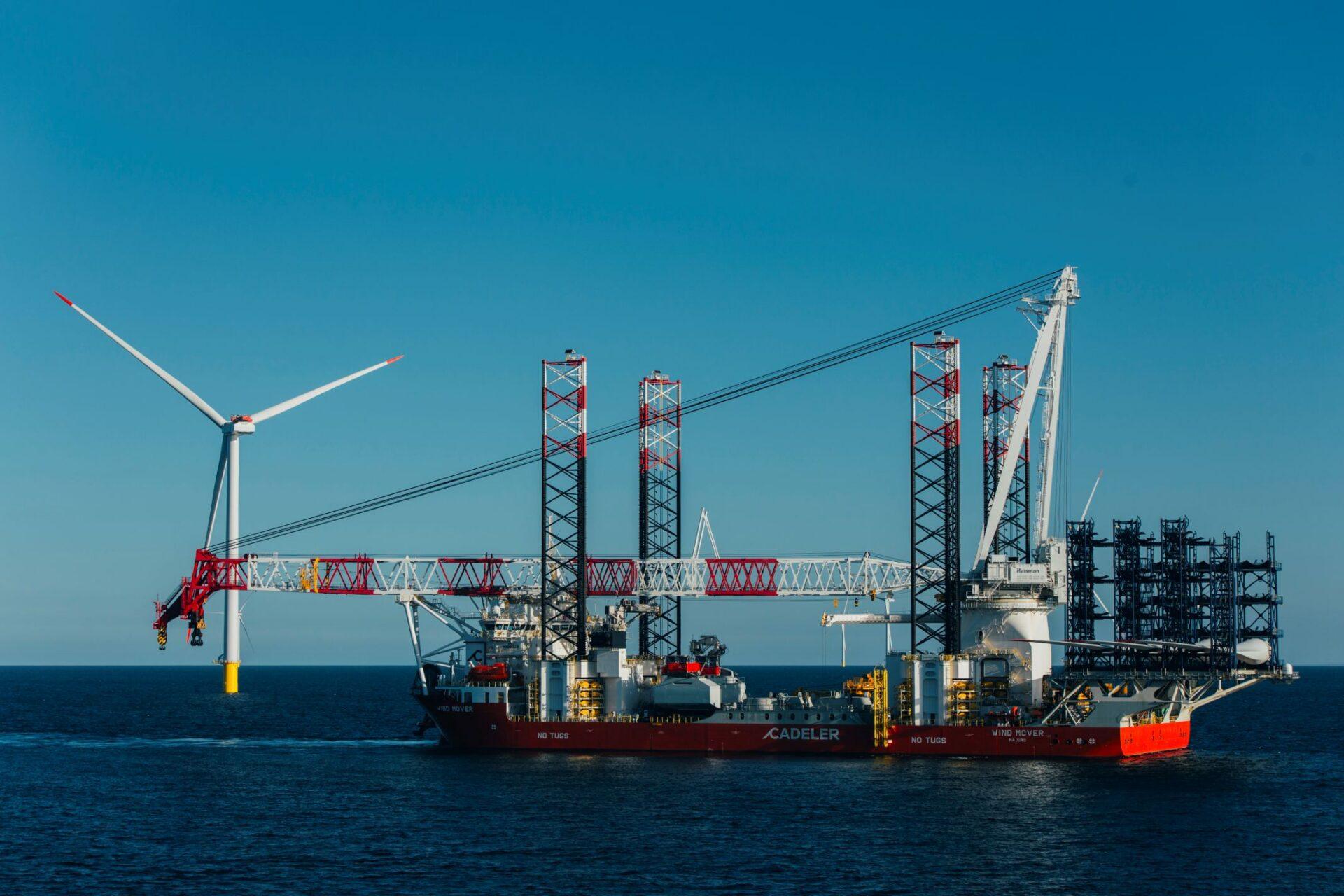 Montaż turbin Baltic Power