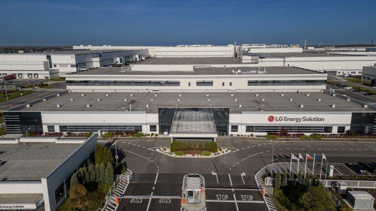 Zakłady LG Energy Solution Wrocław, zdjęcie lotnicze