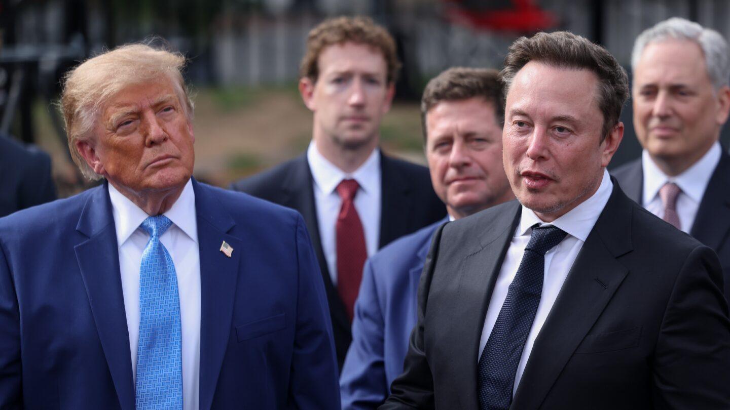 Od lewej Prezydent USA Donald Trump i szef SpaceX Elon Musk. Fot. Tierney L. Cross/Pool/For The Washington Post via Getty Images