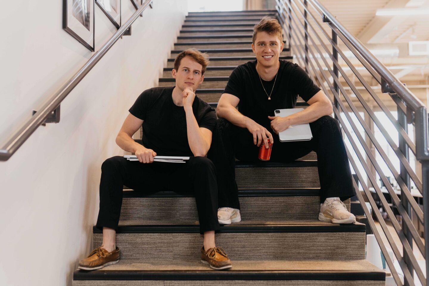 Filip Kozera (z lewej) i Robert Chandler stworzyli Wordware