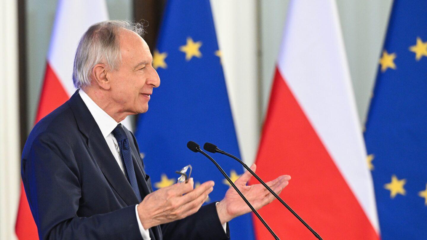 Wiceszef MSZ Teofil Bartoszewski. Fot. PAP/Radek Pietruszka