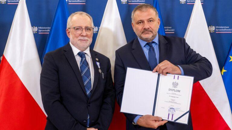 Z lewej: sędzia TK w stanie spoczynku prof. Piotr Tuleja i minister sprawiedliwości Waldemar Żurek. Fot.