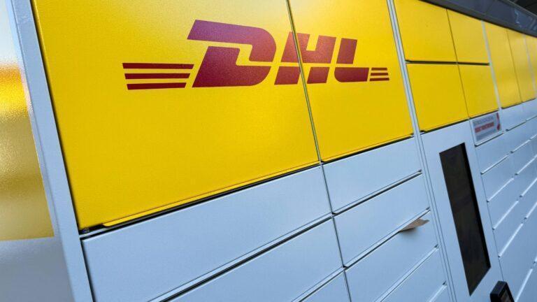 Automat paczkowy DHL w Krakowie