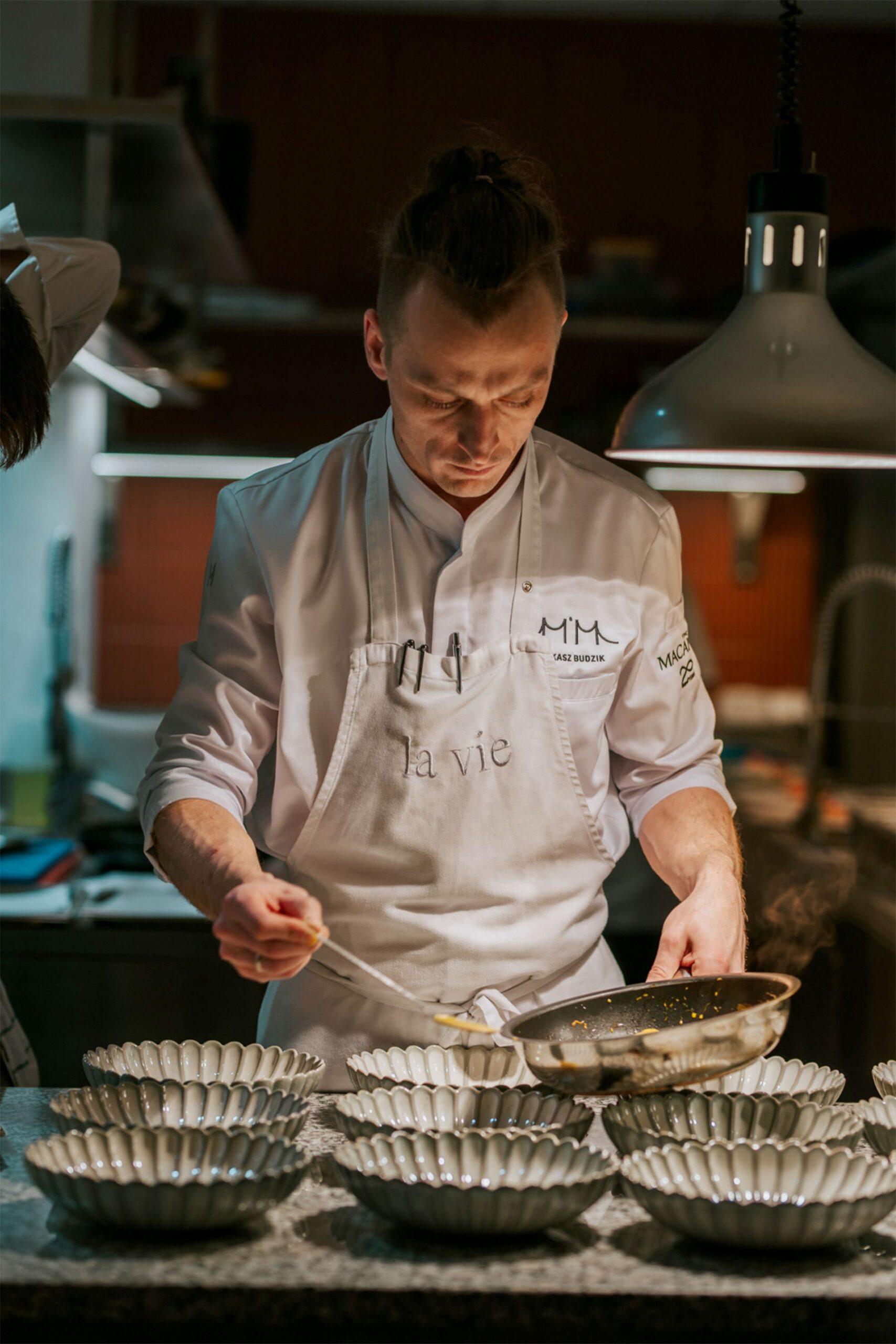 Łukasz Budzik, szef kuchni w restauracji Most Wrocław.